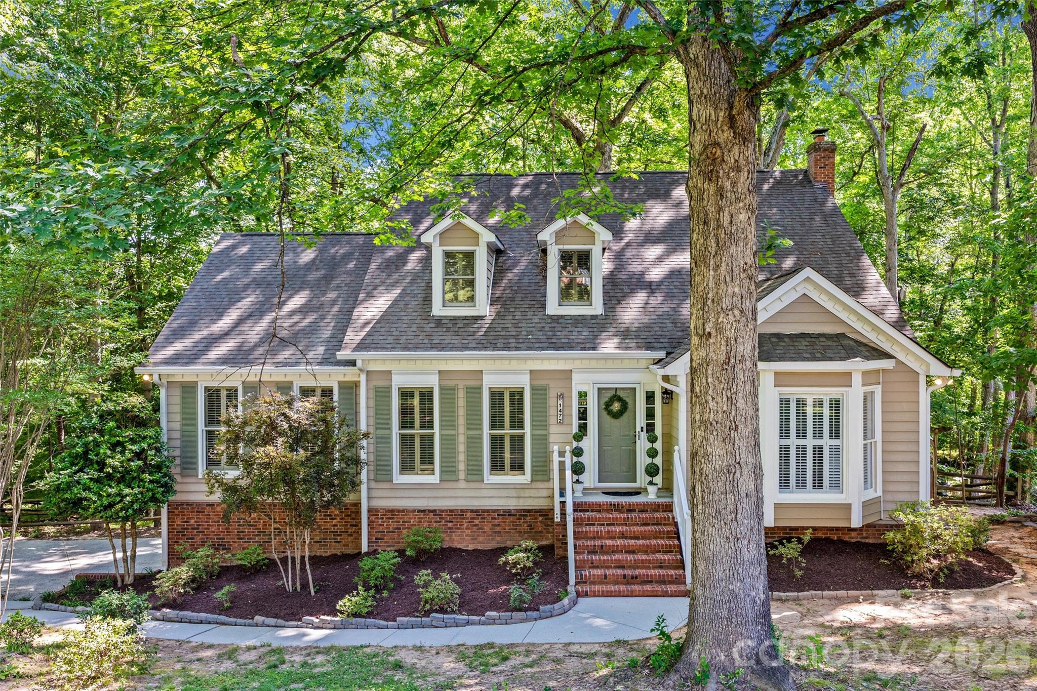 1472 Old Tara Lane