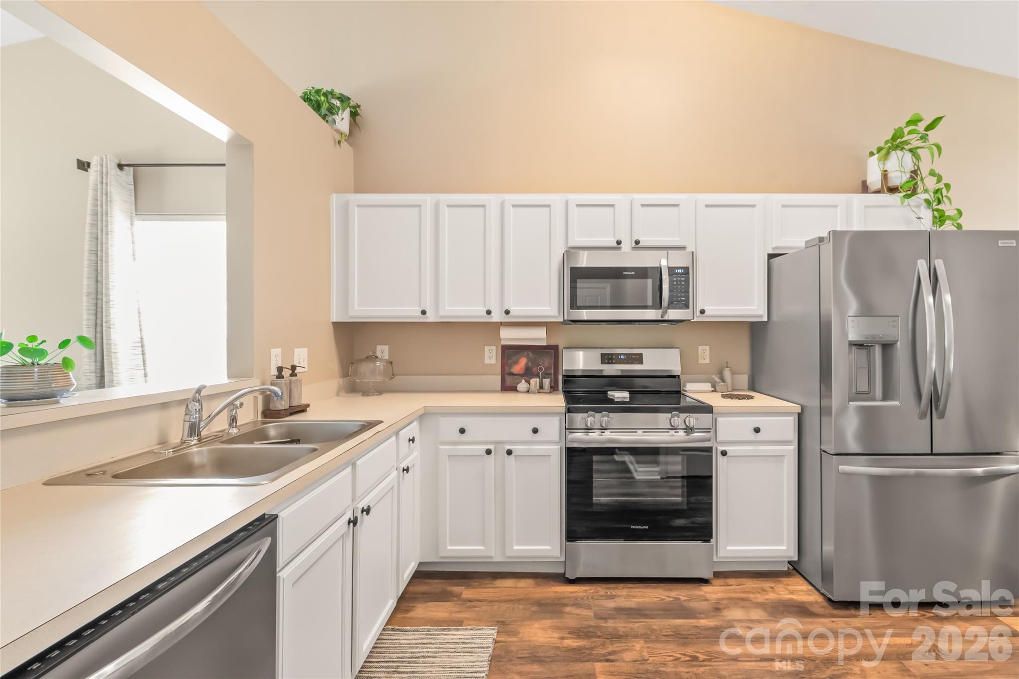 251 Summit Park Court