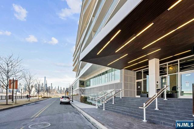 800 Ave At Port Imperial 918