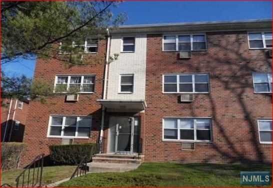 313 Grantwood Boulevard 6