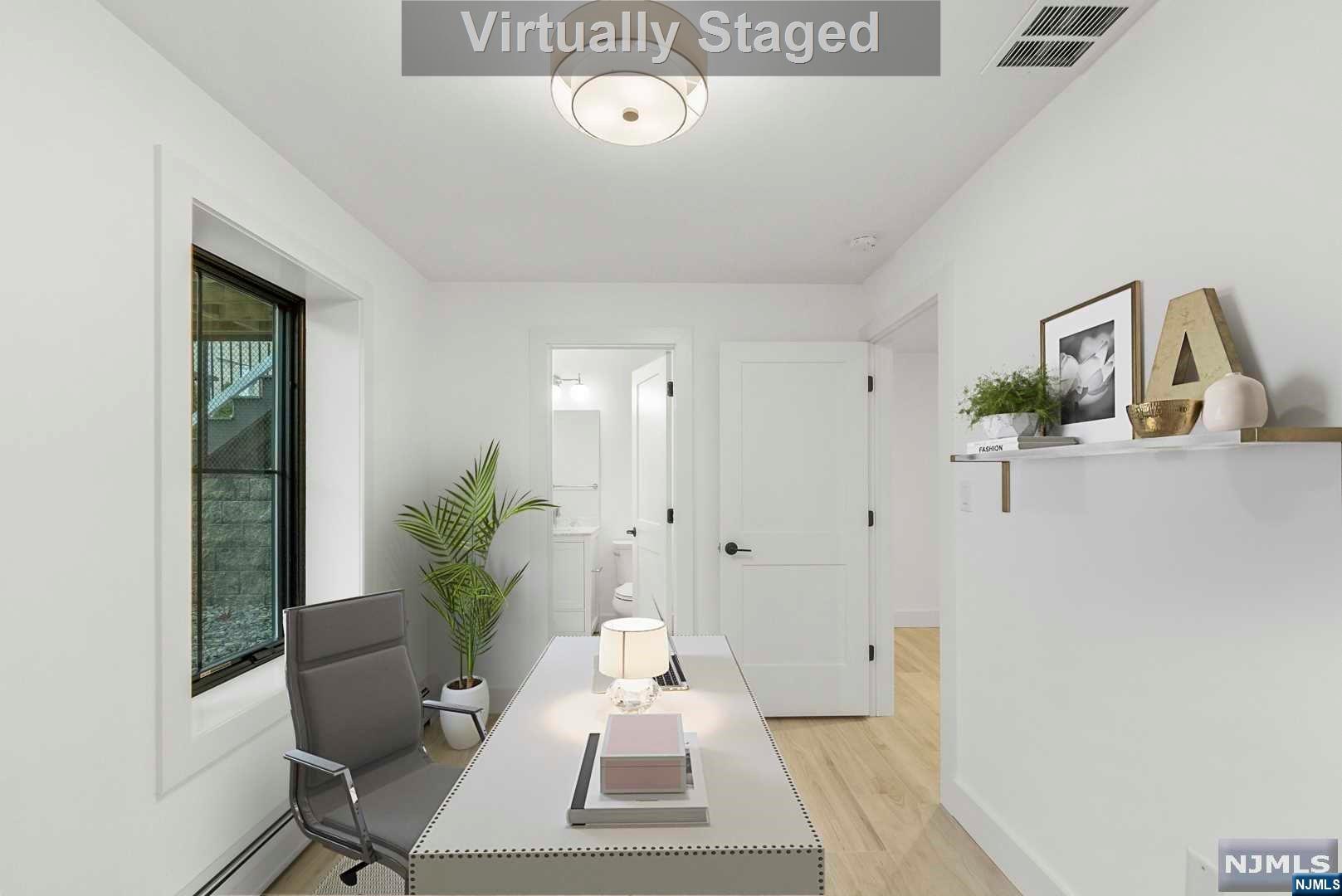 51 E Homestead Avenue