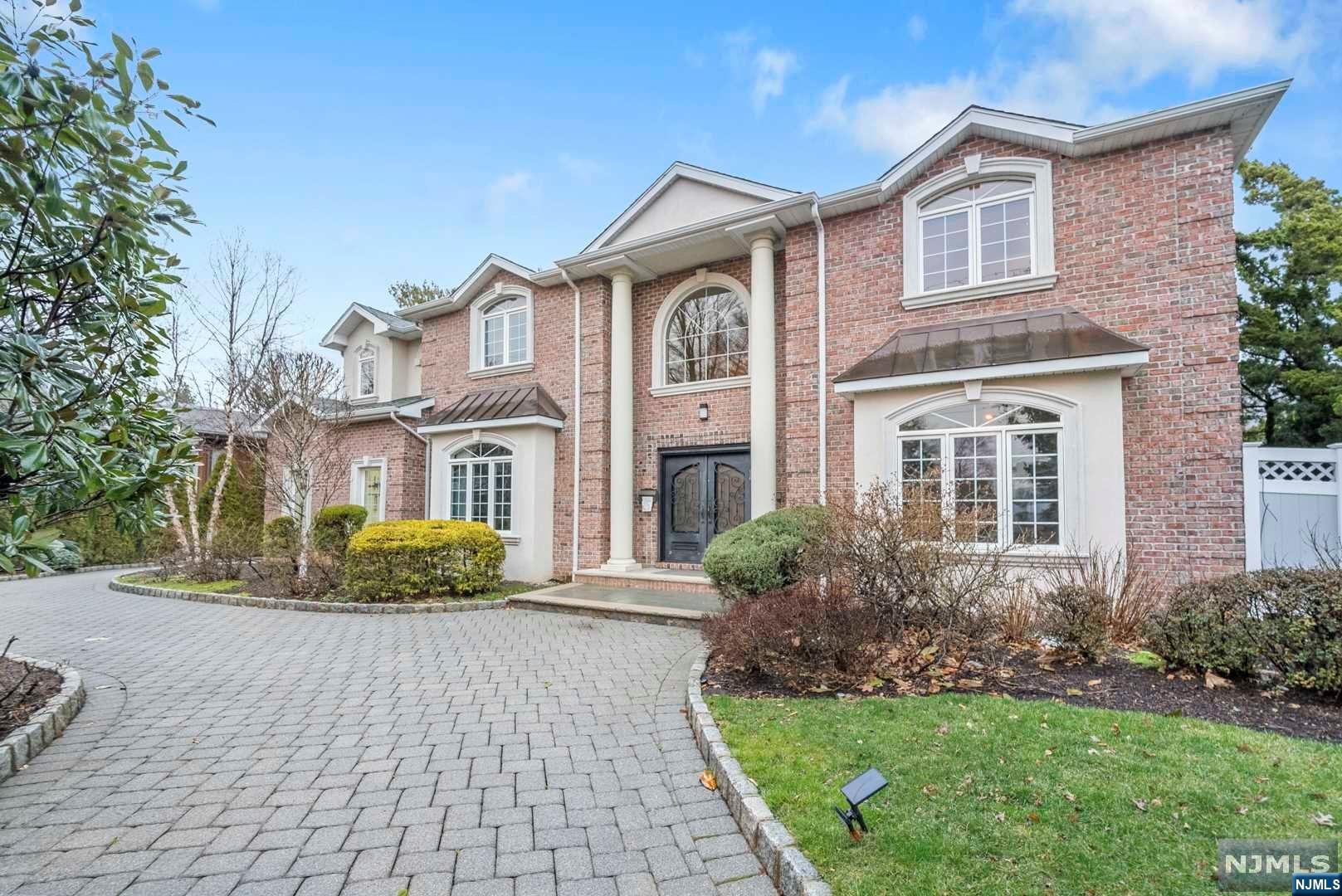 205 Lyncrest Road