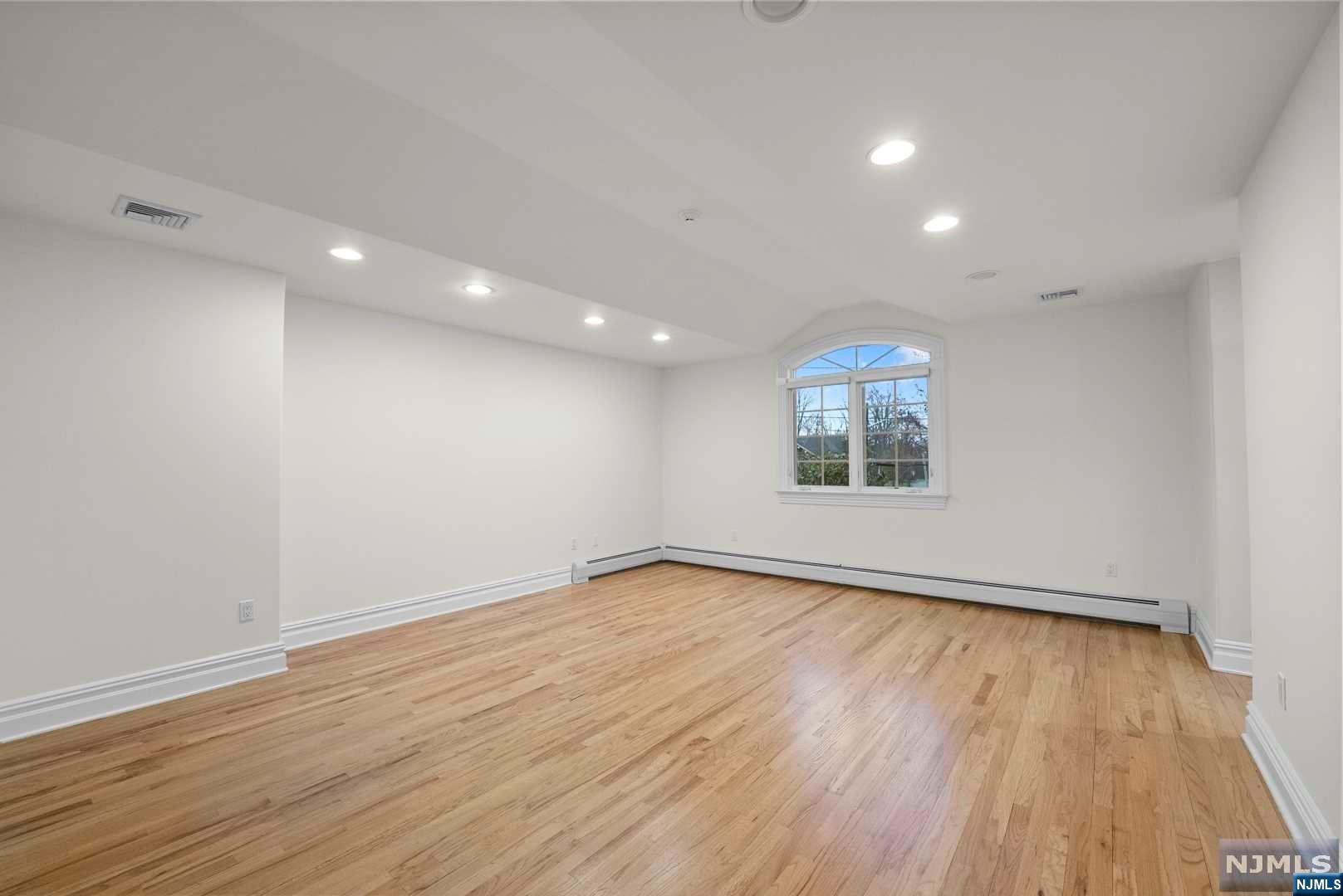 205 Lyncrest Road