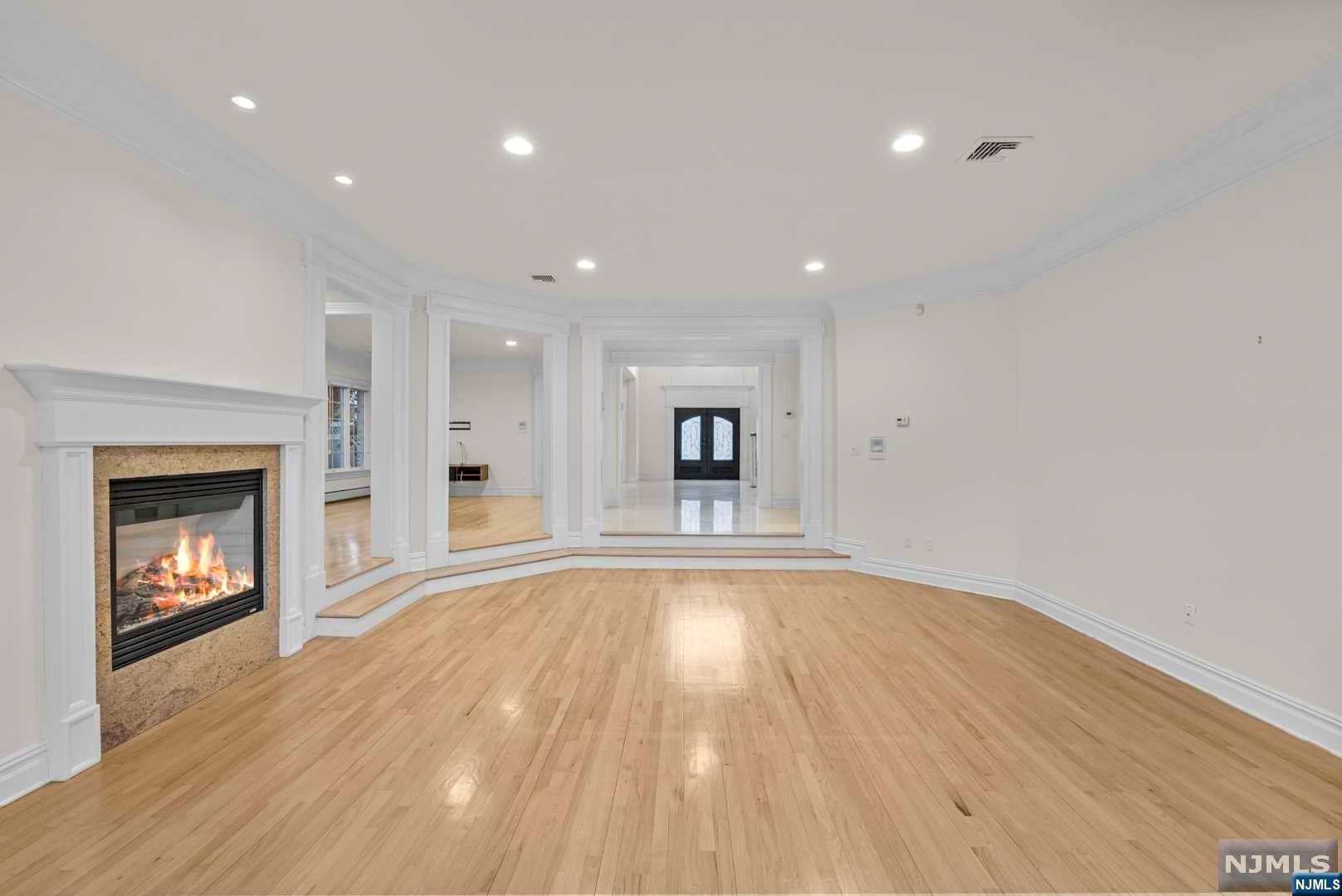 205 Lyncrest Road