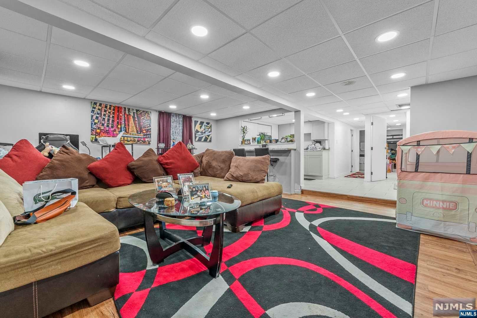 410 Morningside Avenue