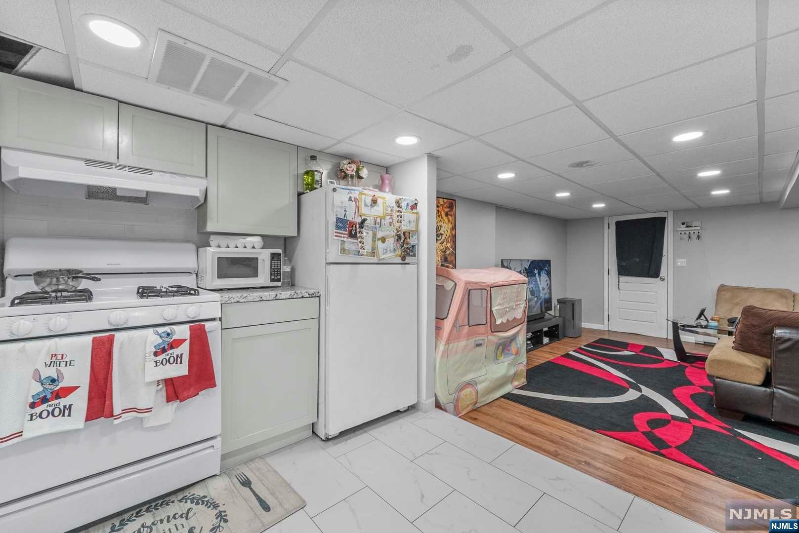 410 Morningside Avenue