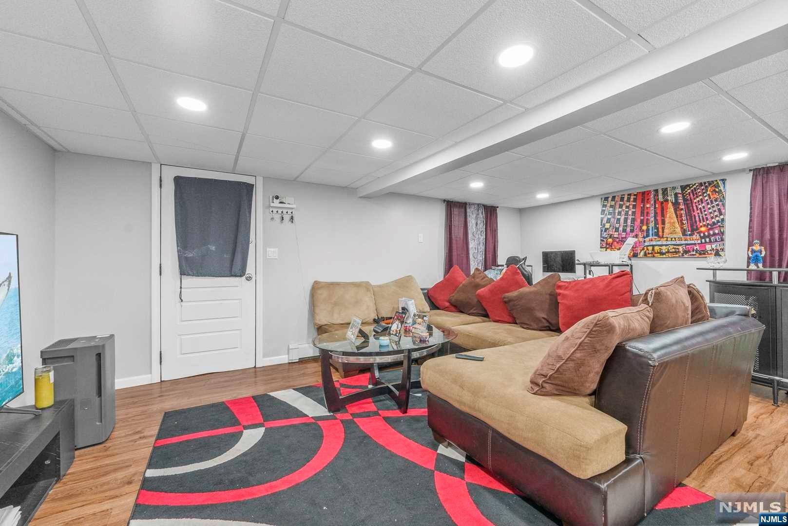 410 Morningside Avenue