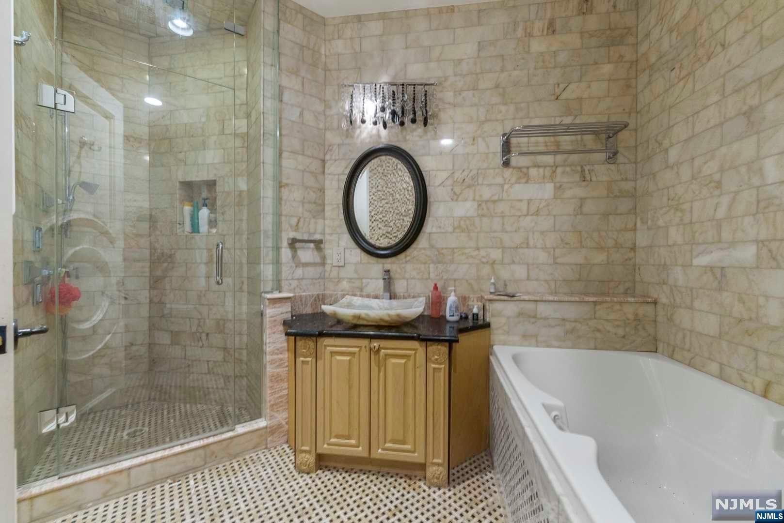 105 Chestnut Ridge Road