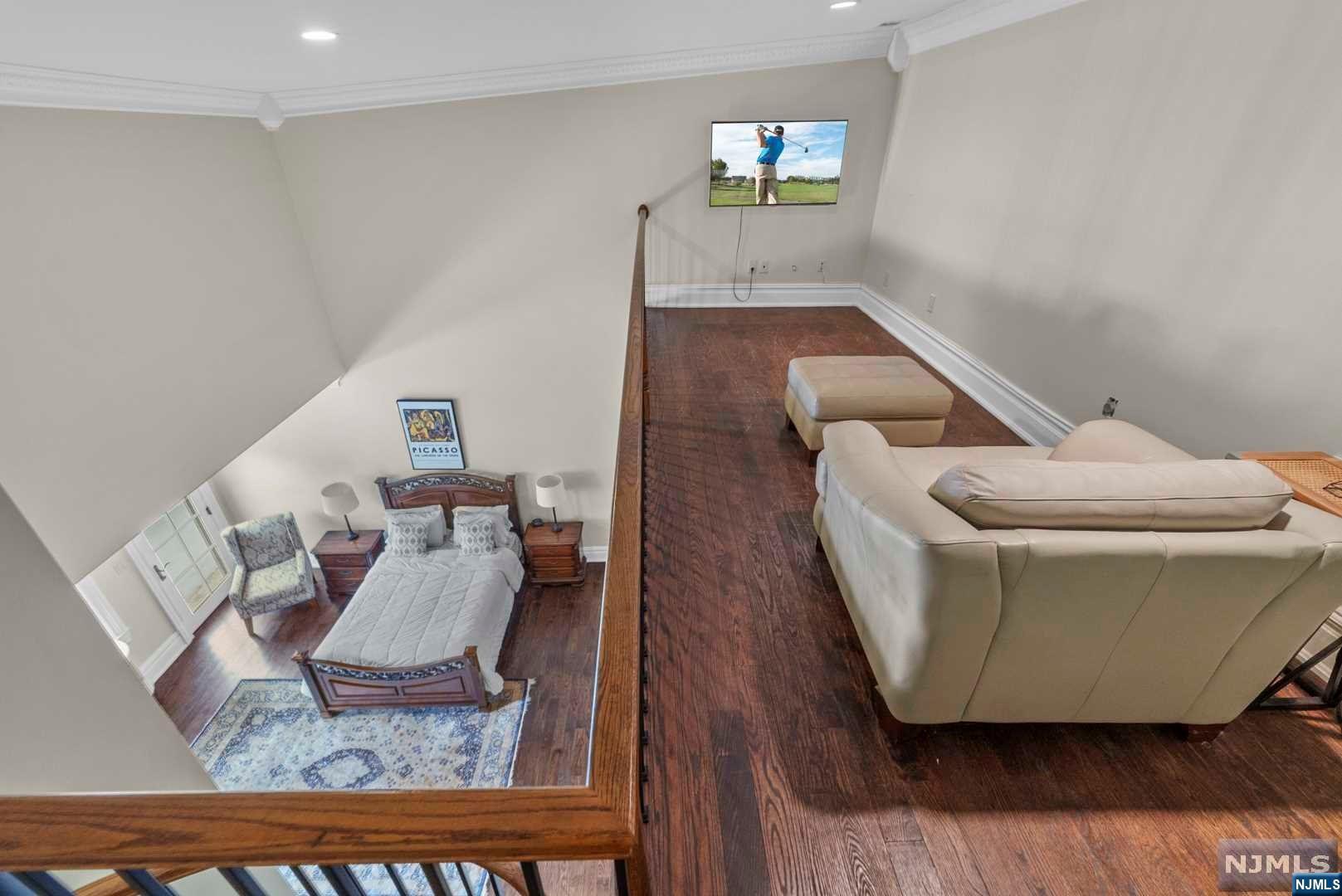 105 Chestnut Ridge Road