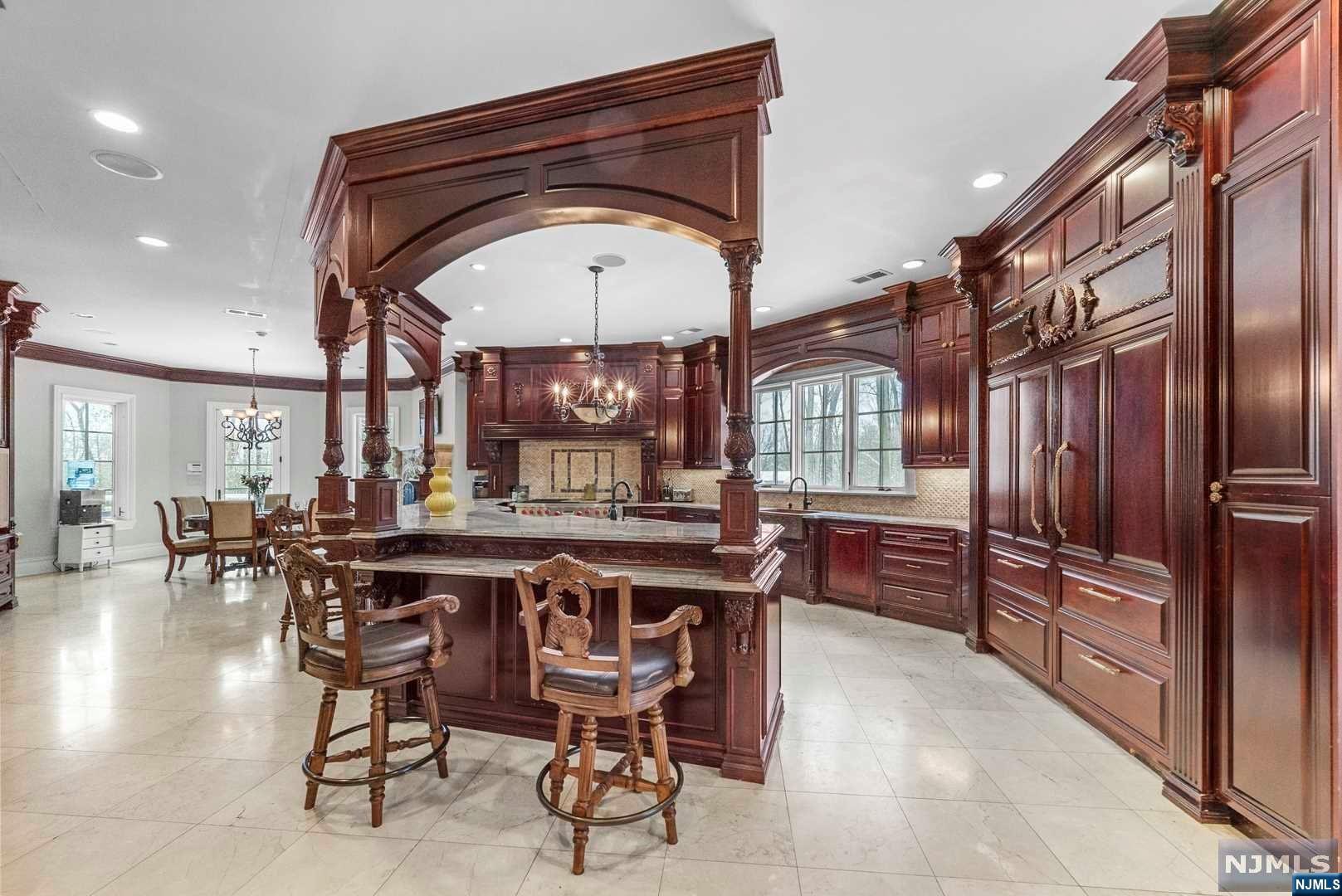 105 Chestnut Ridge Road