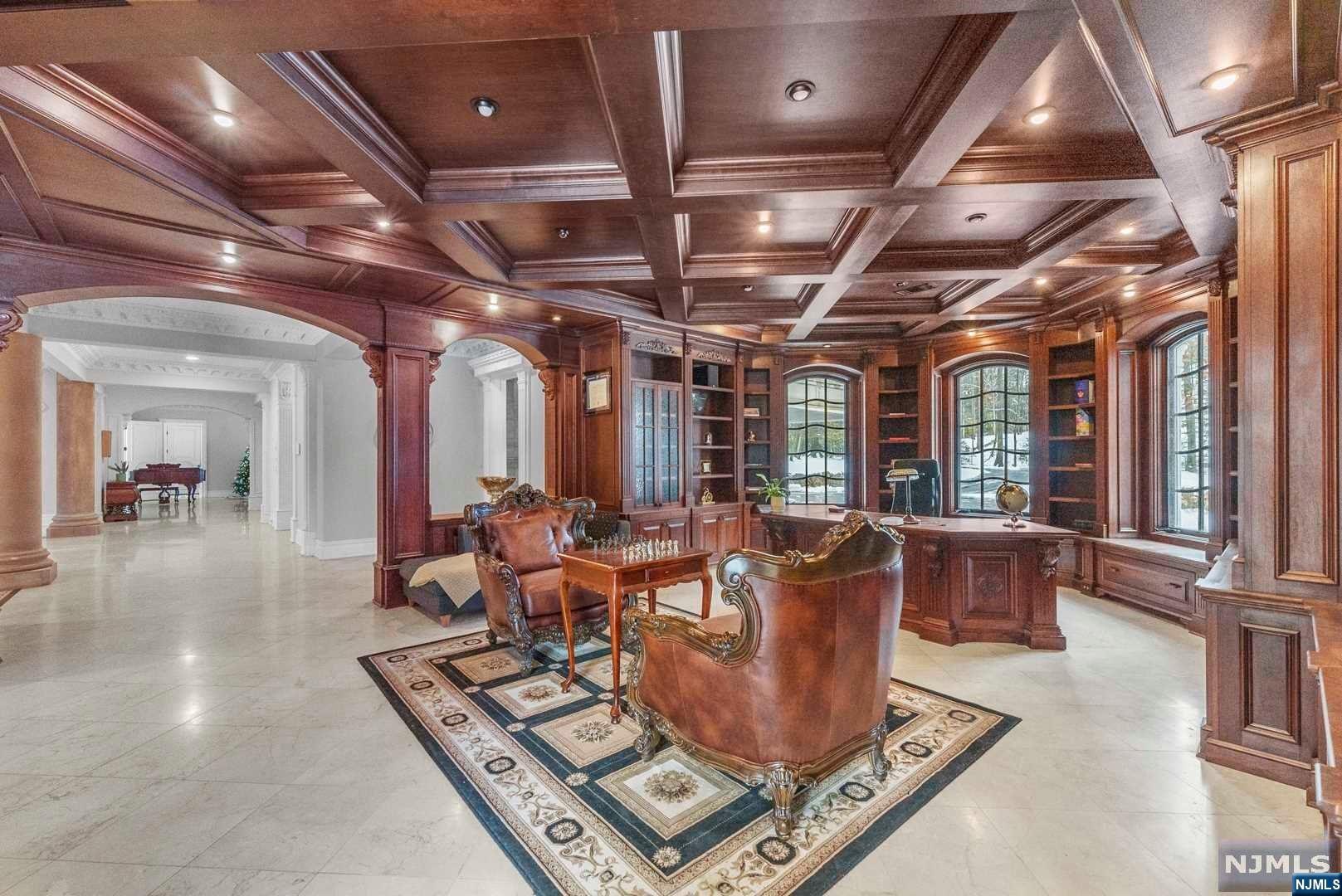 105 Chestnut Ridge Road