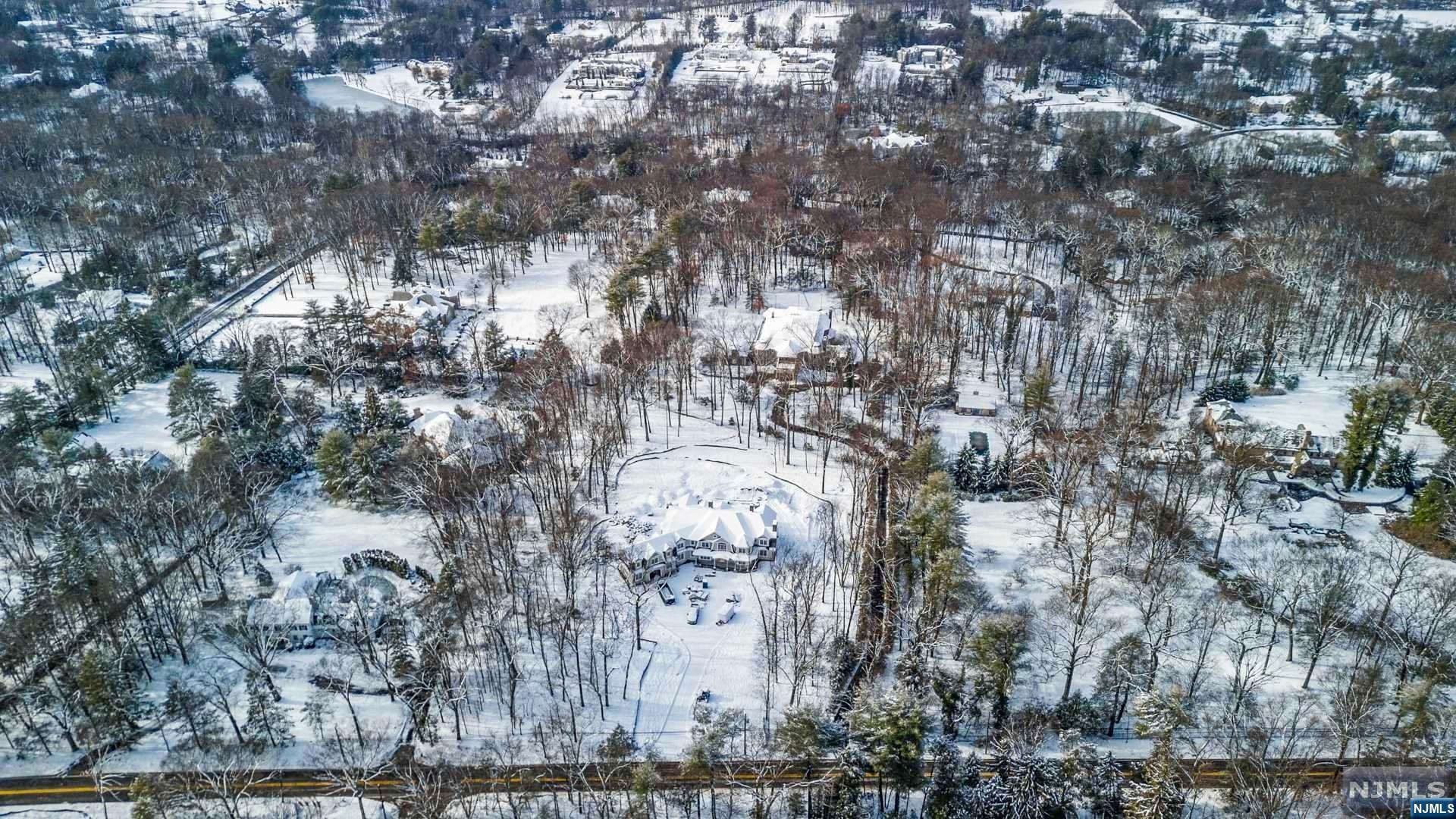 105 Chestnut Ridge Road
