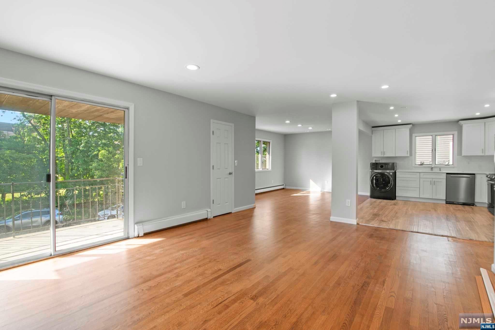 447 10th Street