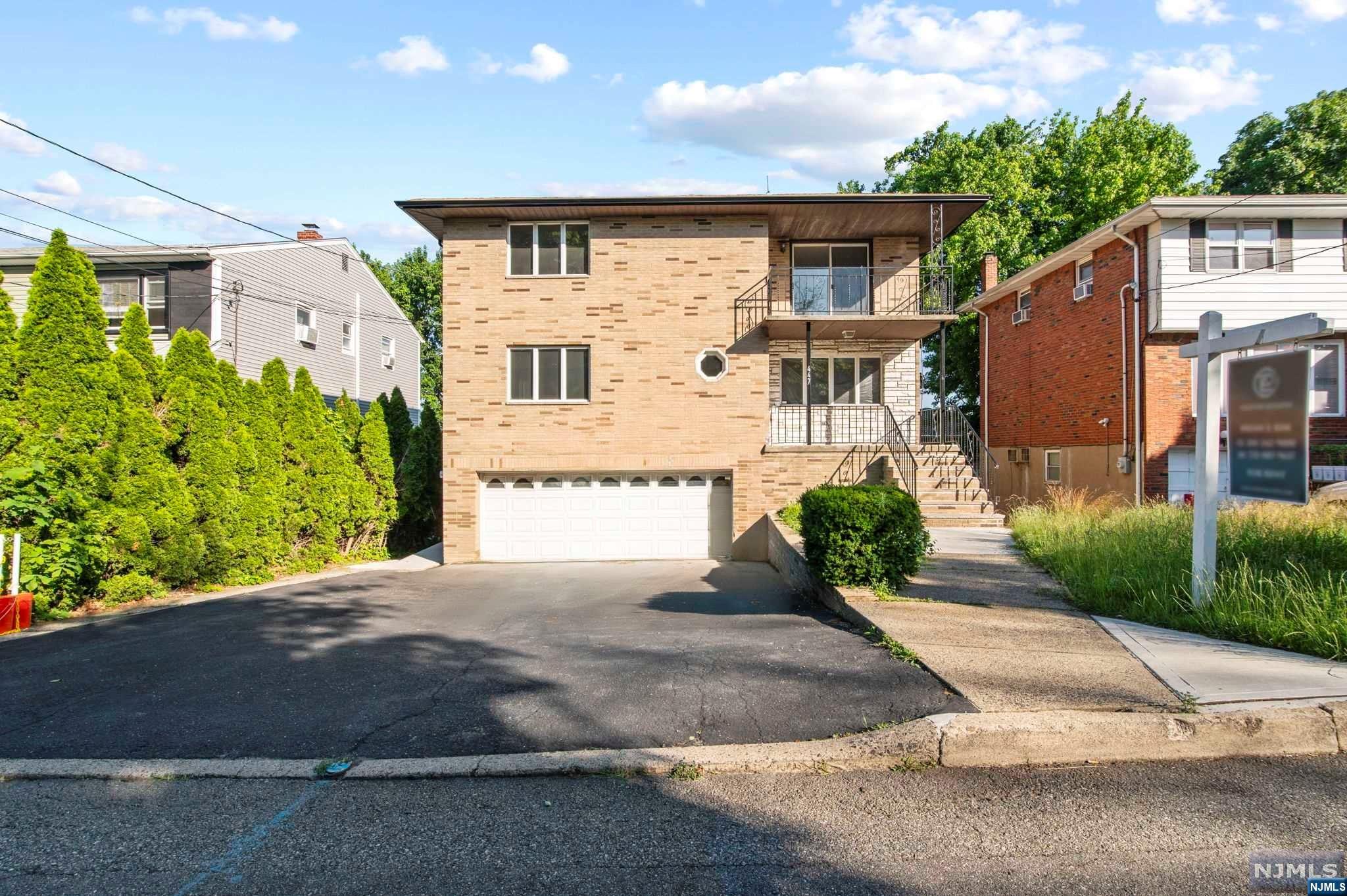 447 10th Street