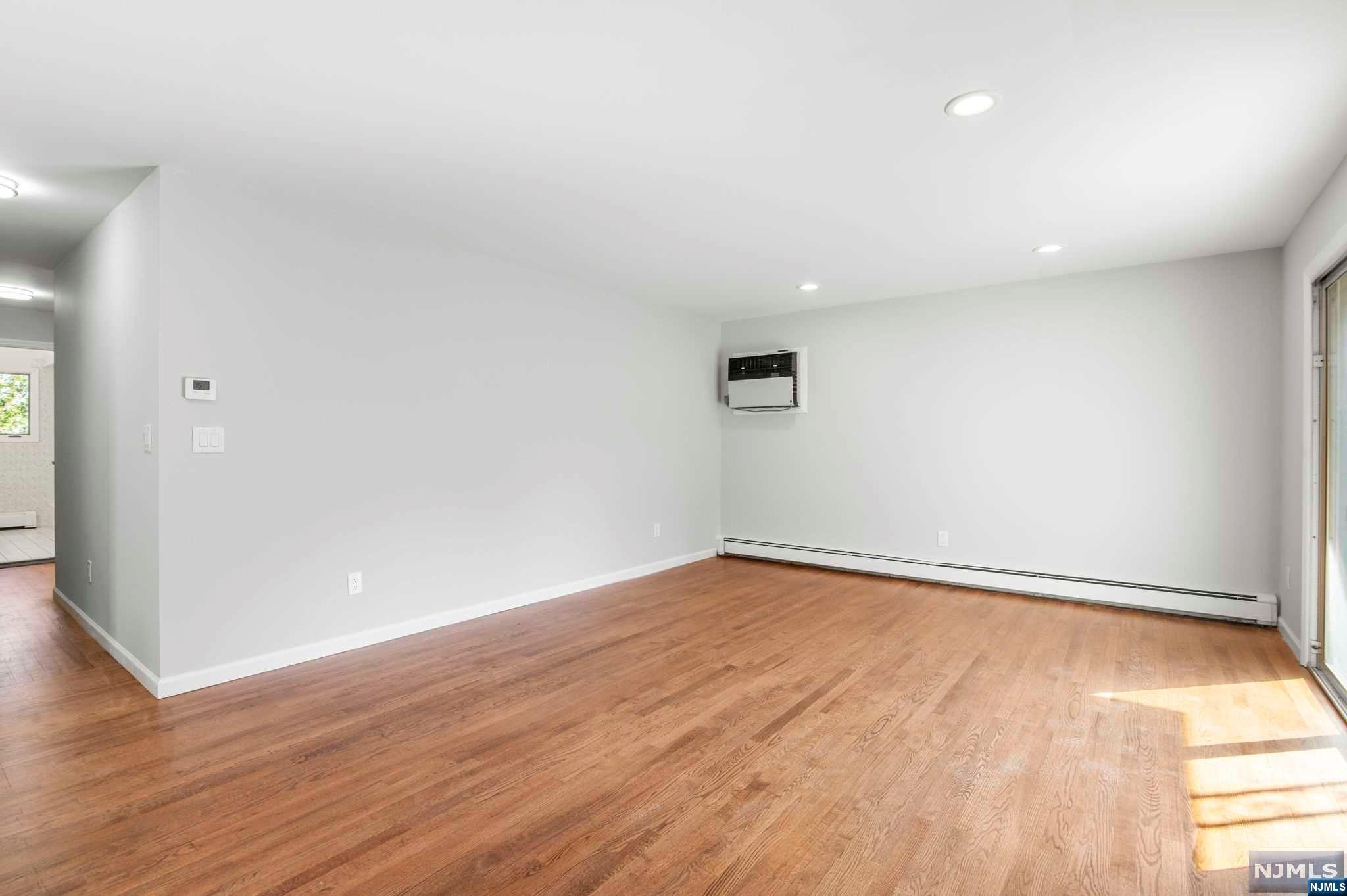 447 10th Street