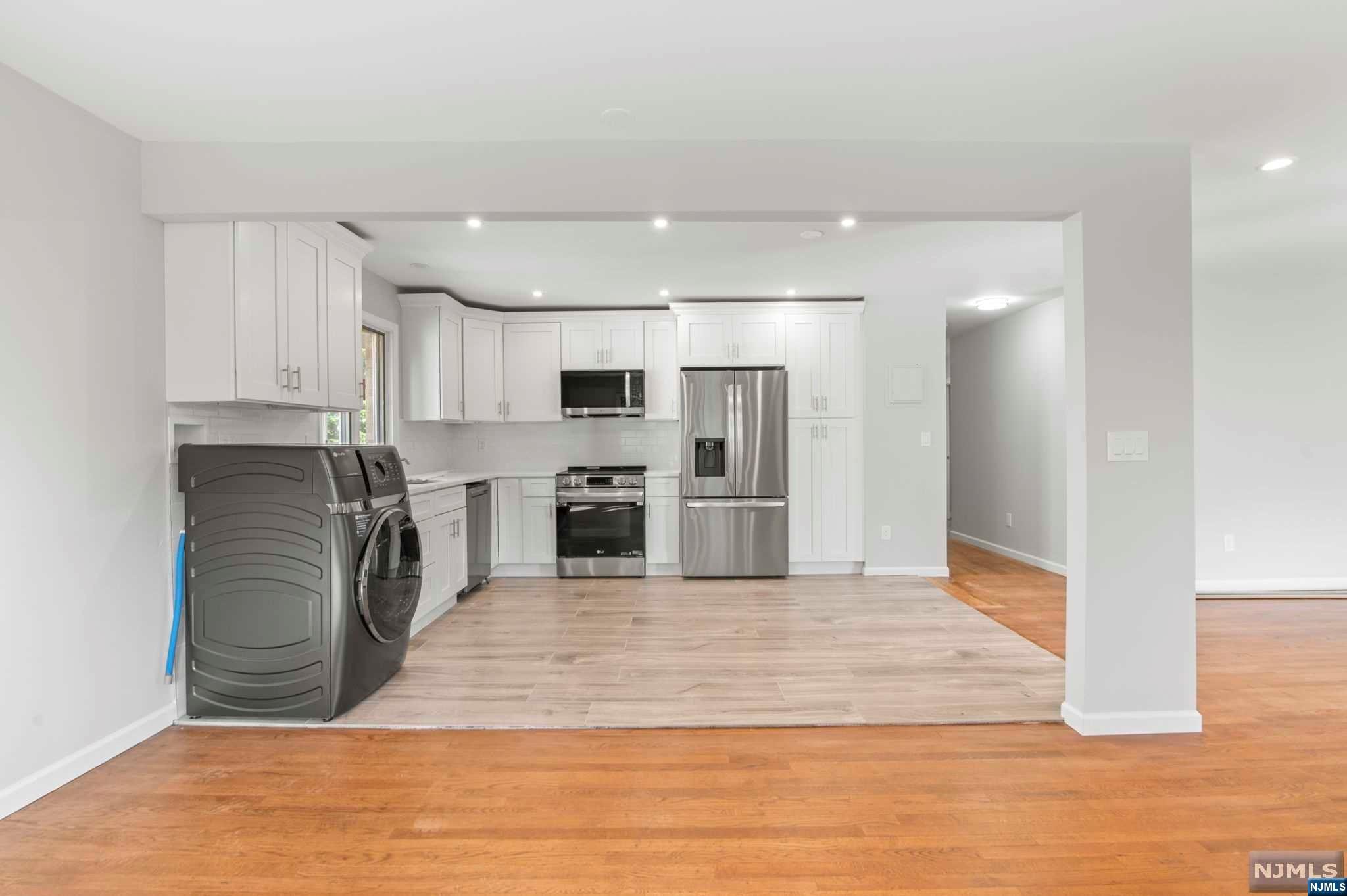 447 10th Street