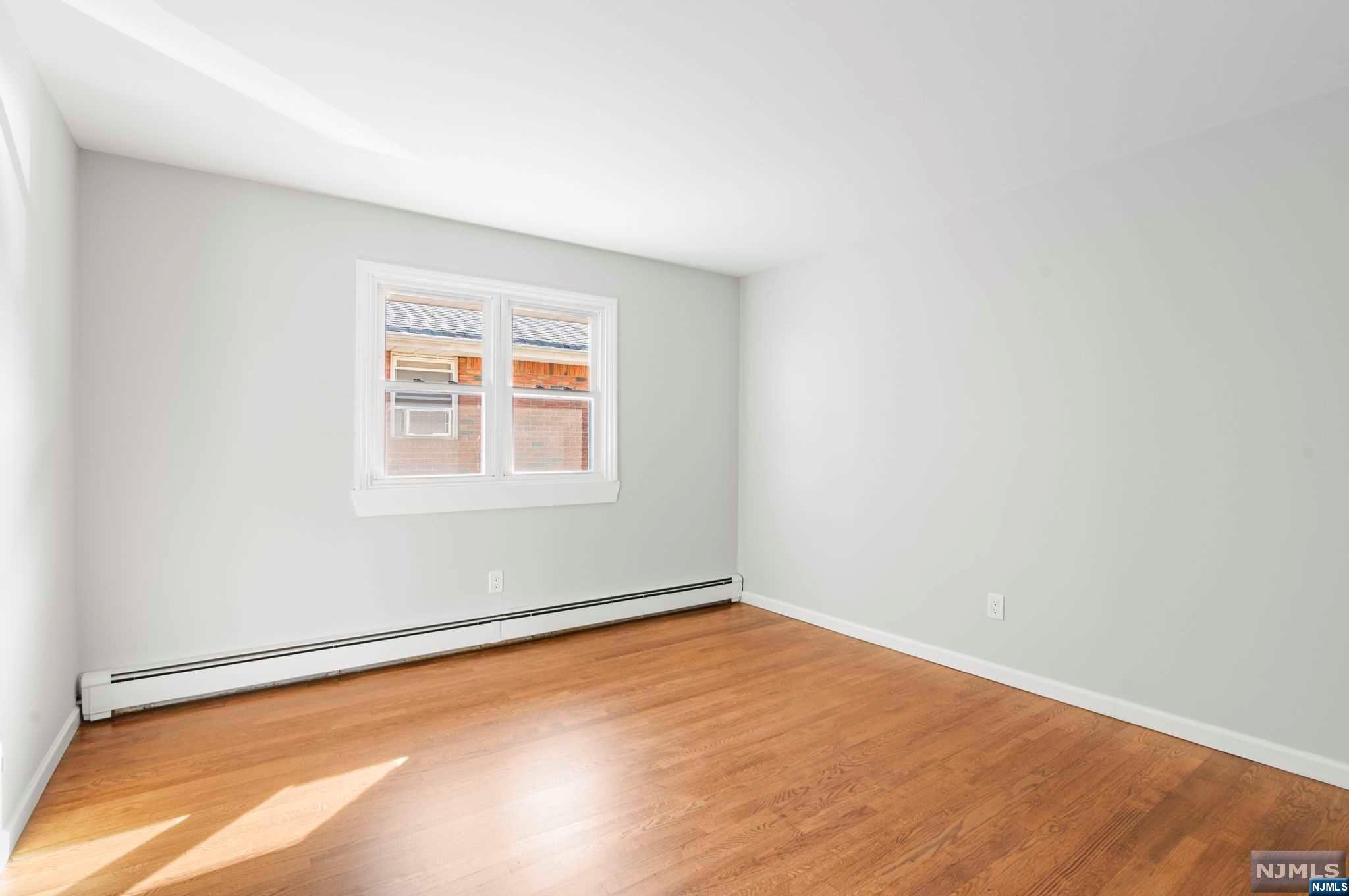447 10th Street