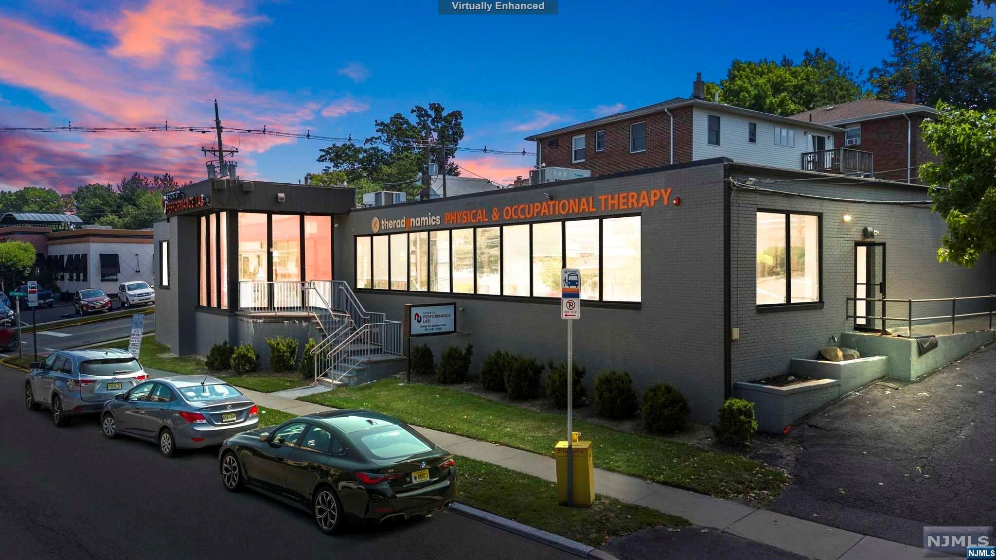 530-540 Bergen Boulevard
