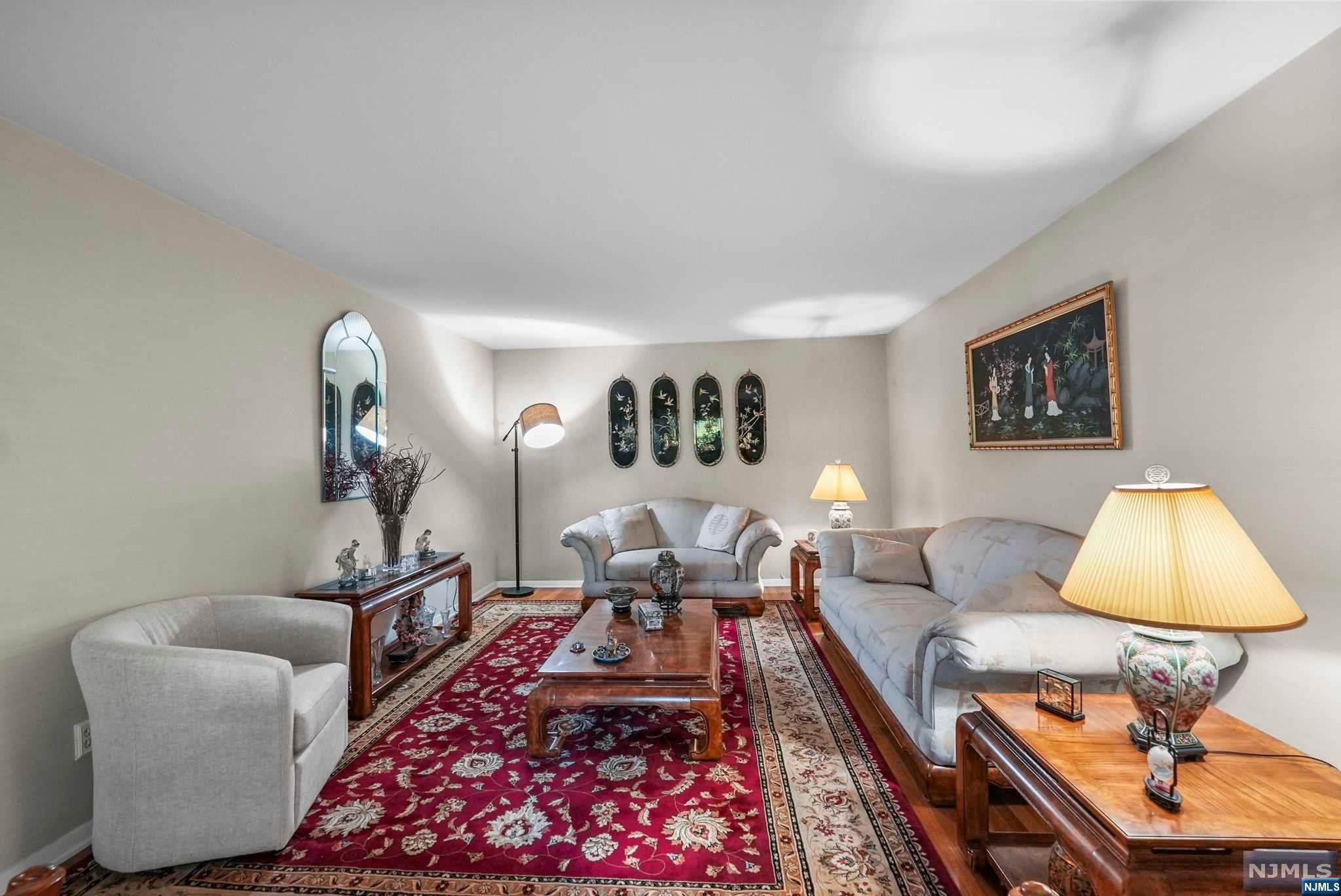 215 Oratam Terrace