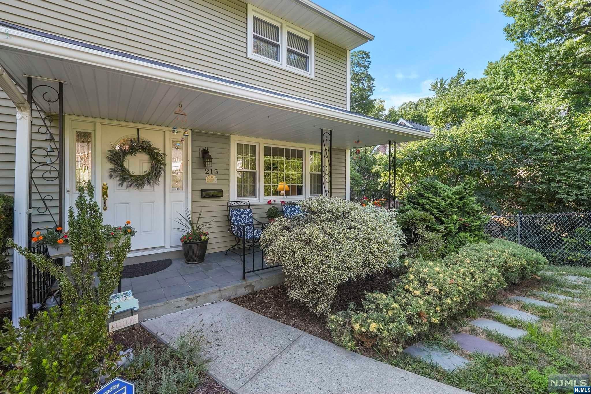215 Oratam Terrace