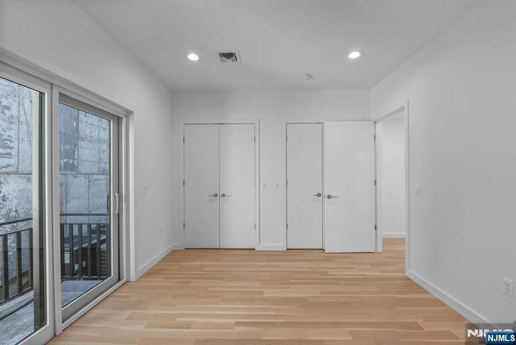 710 Undercliff Avenue