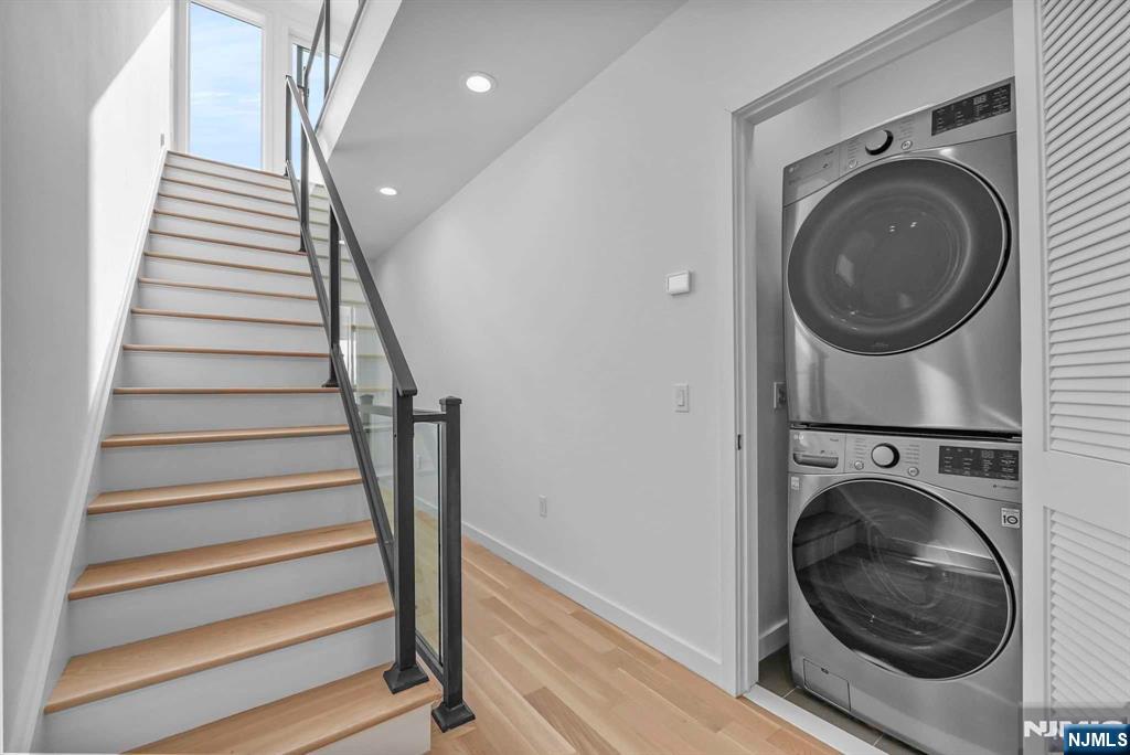 710 Undercliff Avenue