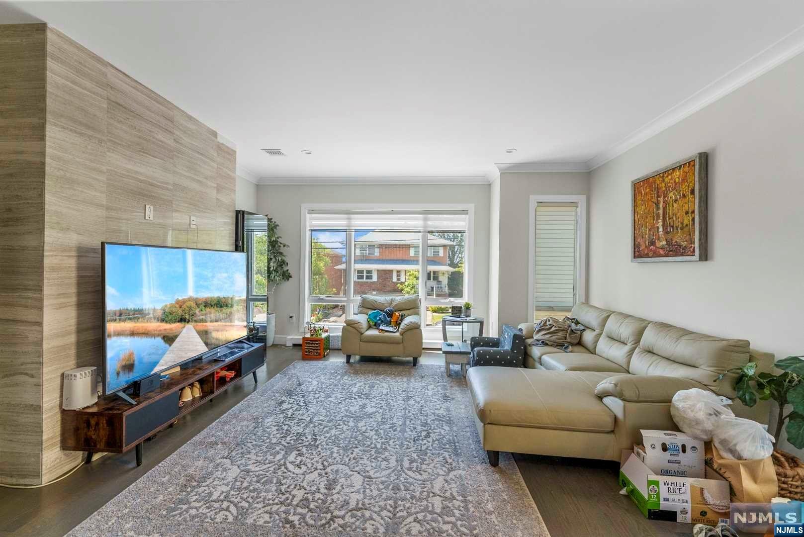 412 4th Street