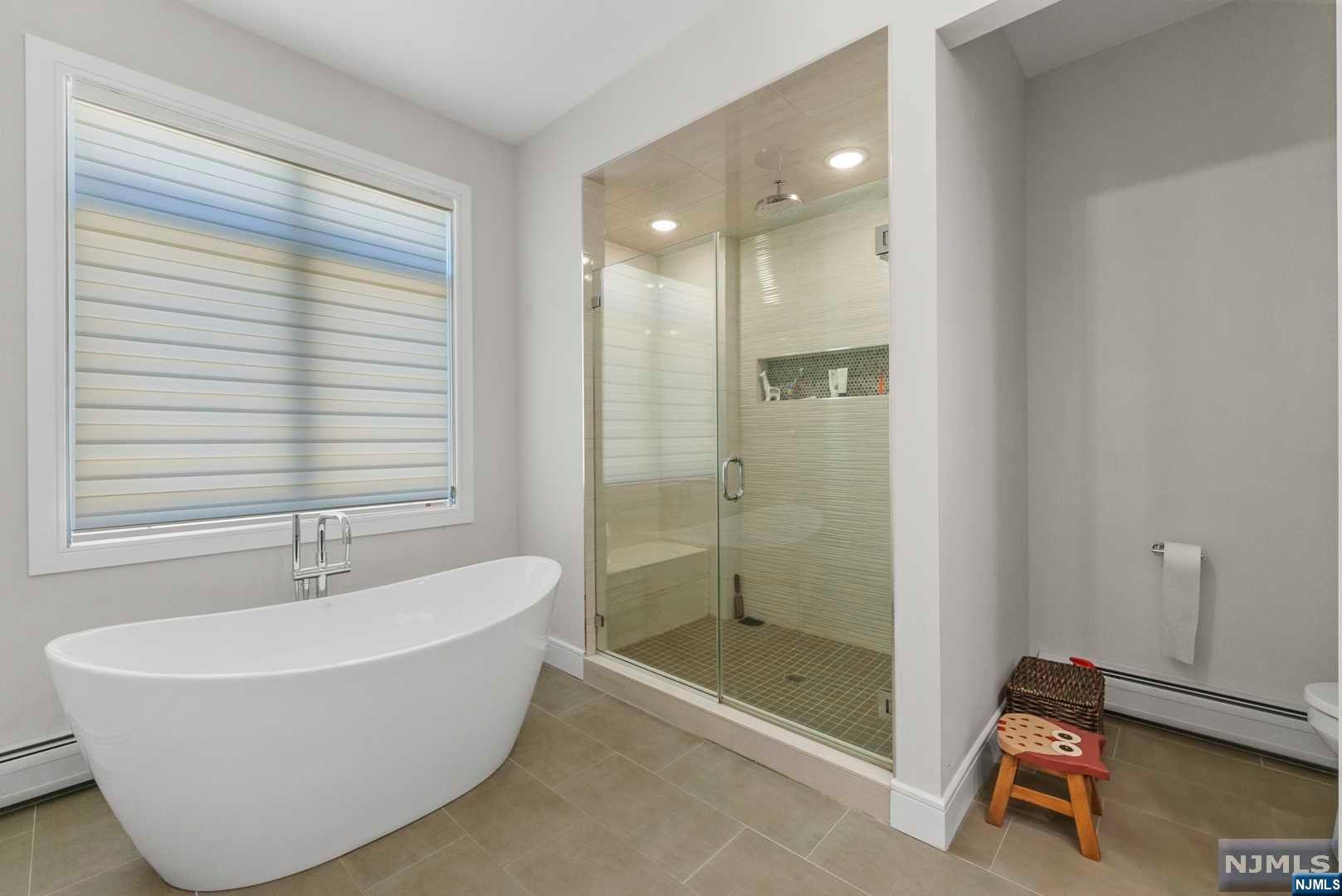 412 4th Street