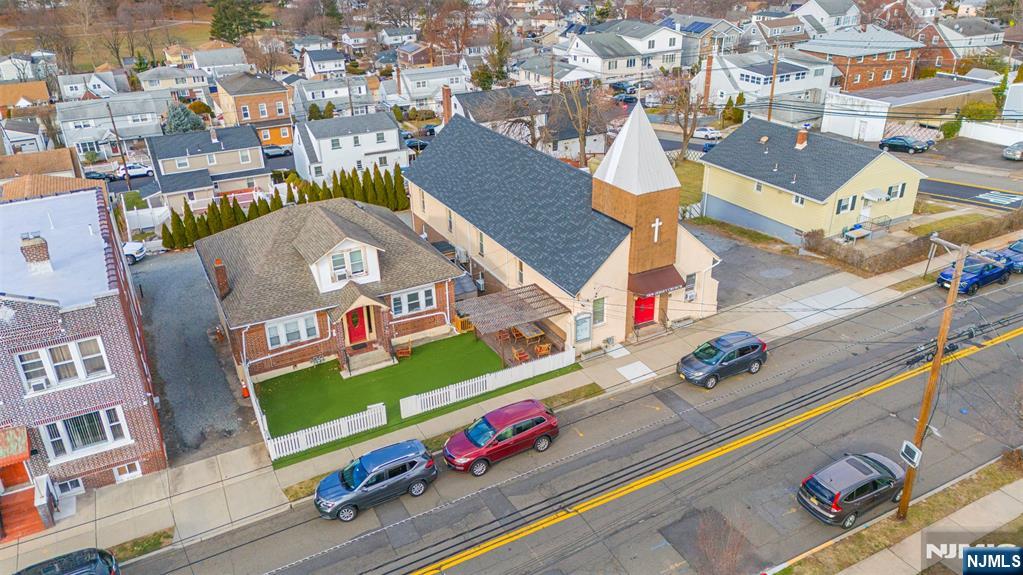 417 Harrison Avenue