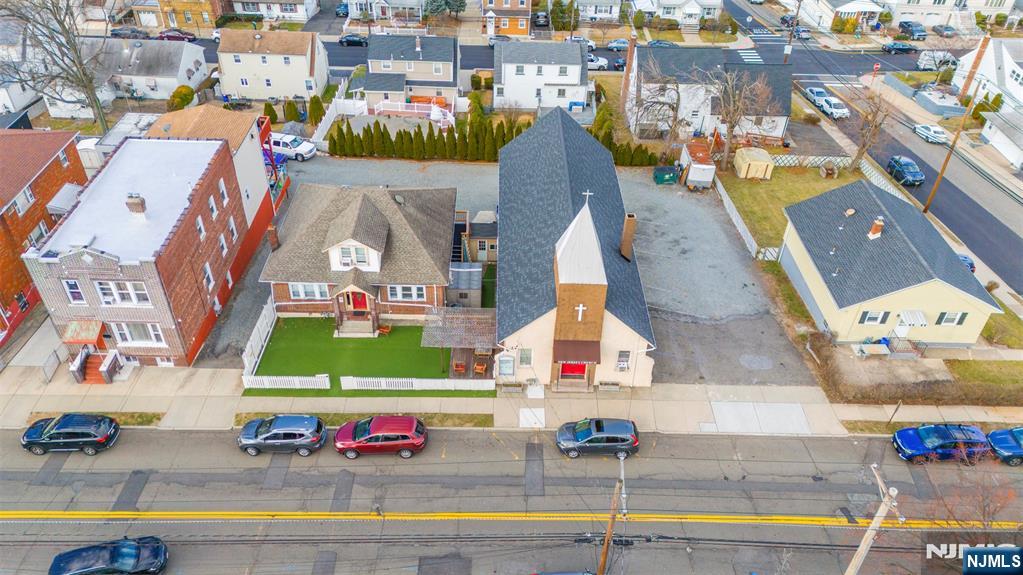 417 Harrison Avenue