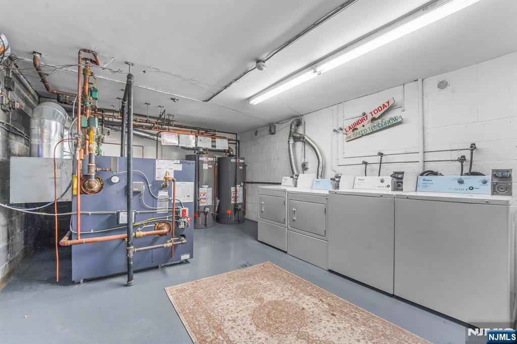 310 E Homestead Avenue 13