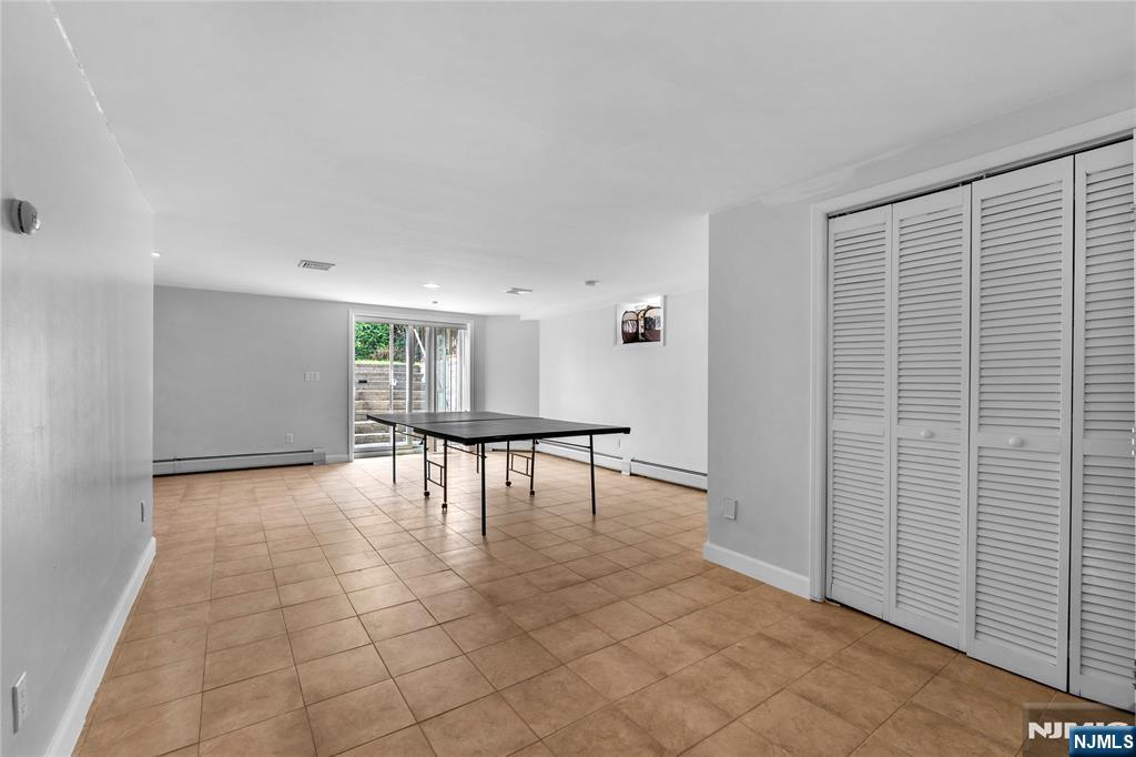 28 Van Nostrand Avenue