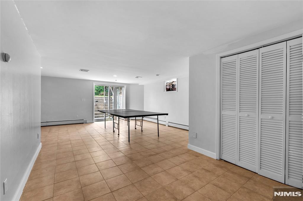 28 Van Nostrand Avenue