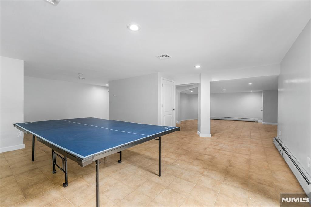 28 Van Nostrand Avenue