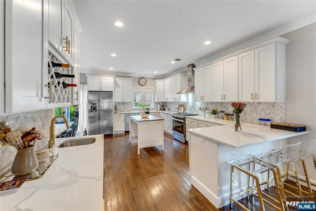 685 Palisade Avenue B