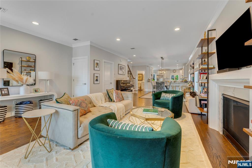 685 Palisade Avenue B