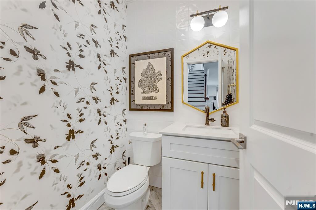 685 Palisade Avenue B