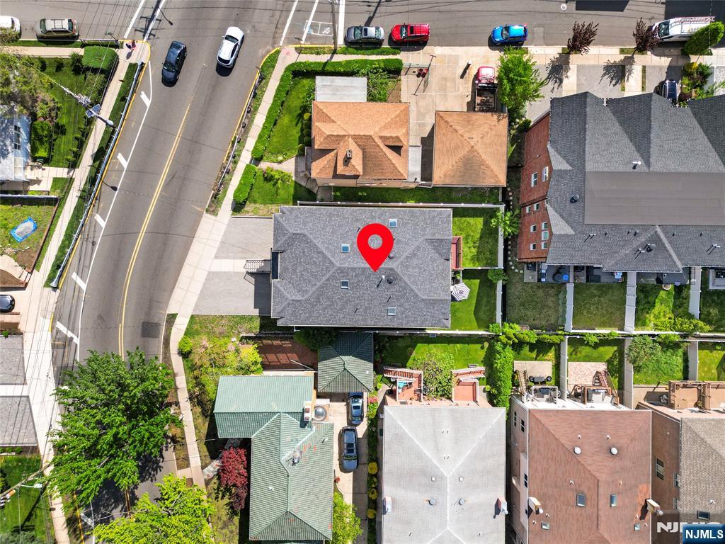 685 Palisade Avenue B