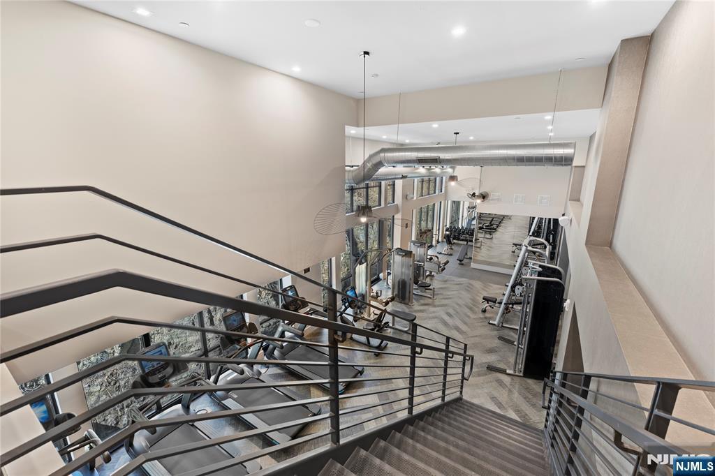 8701 Churchill Road 1401