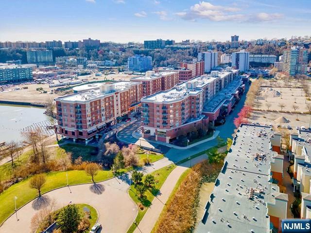 3115 City Place