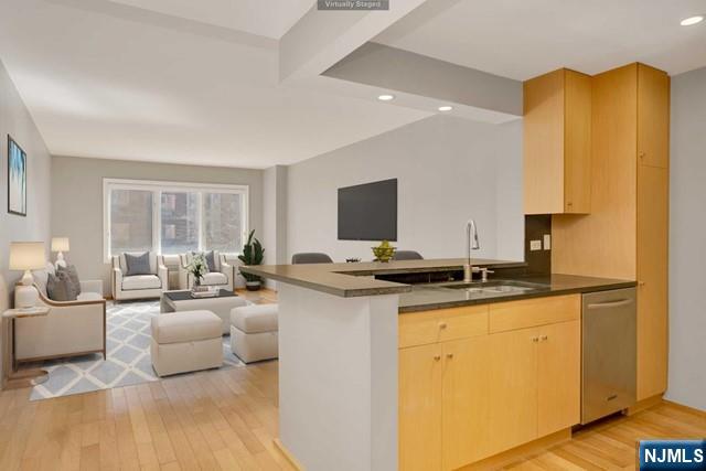 3115 City Place