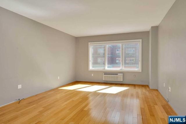 3115 City Place