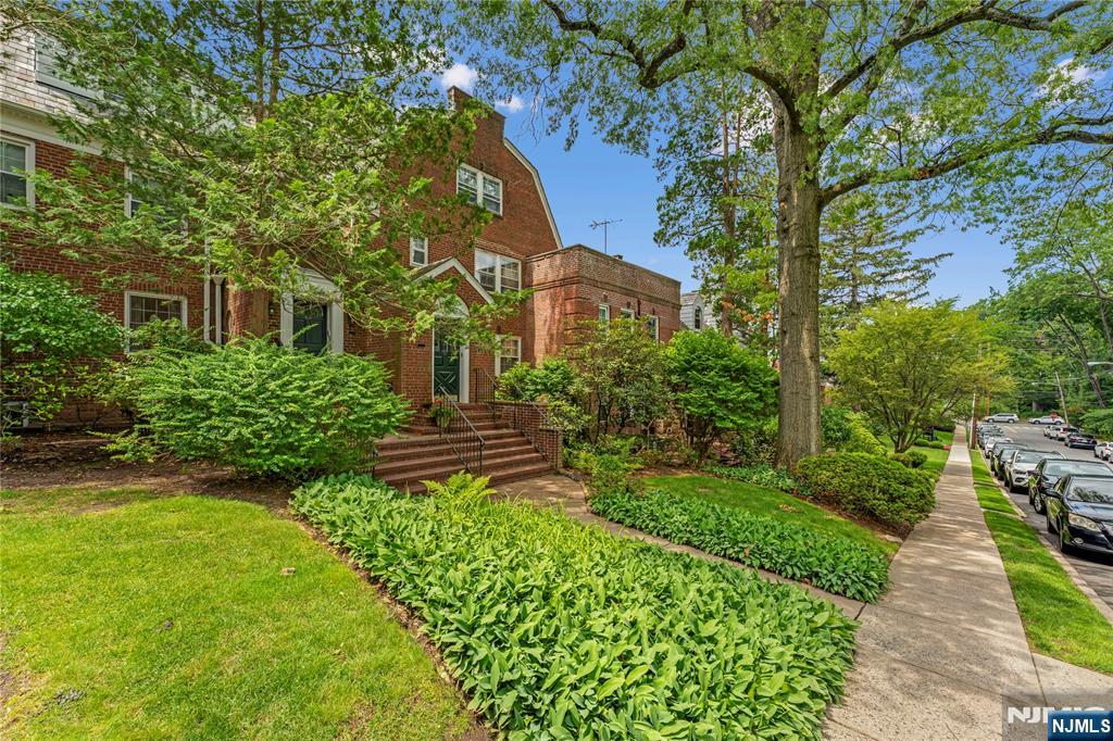 185 Palisade Avenue 10A