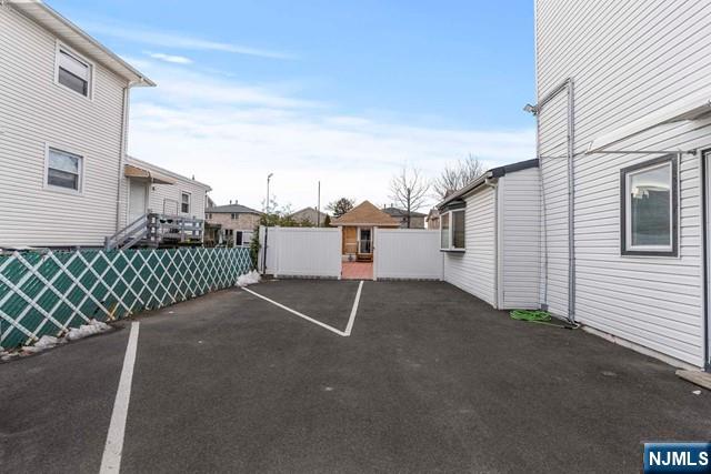 128 W Central Boulevard 1