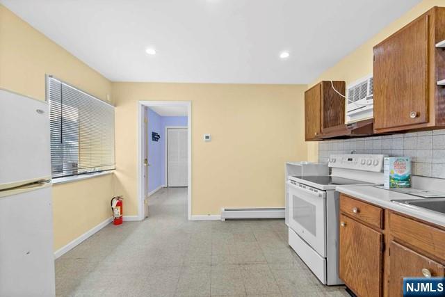 128 W Central Boulevard 1