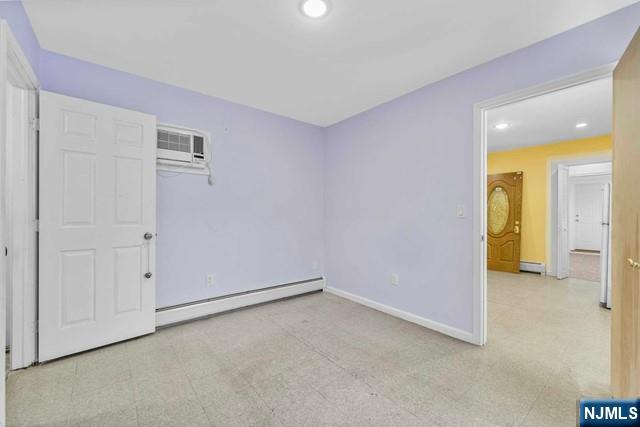 128 W Central Boulevard 1