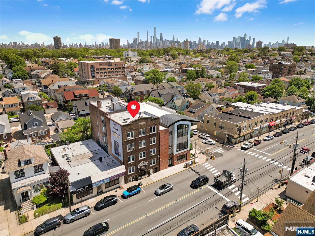 8508 Kennedy Boulevard B2