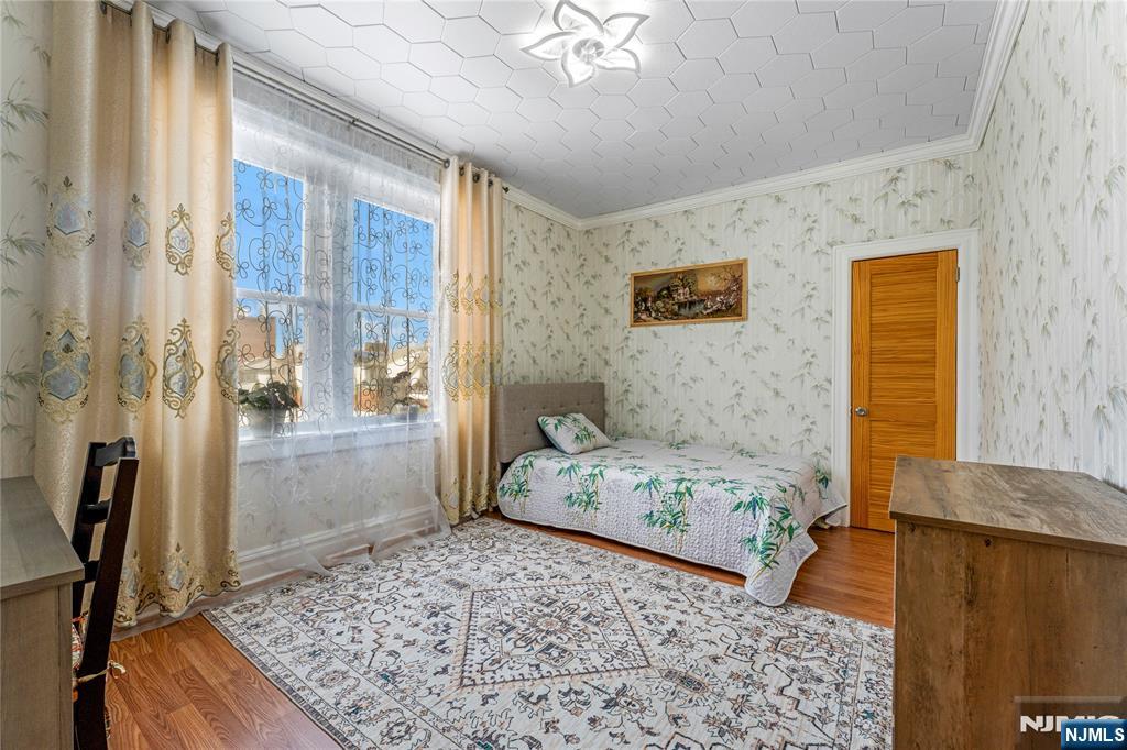 8508 Kennedy Boulevard B2