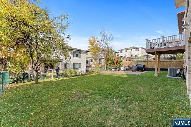229 8th Street 2nd Floor