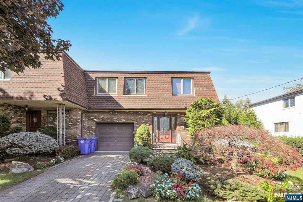 125 Hickory Avenue A